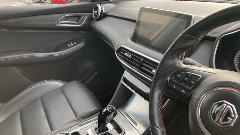 MG Hs 1.5 T-GDI Excite 5dr DCT Petrol Hatchback